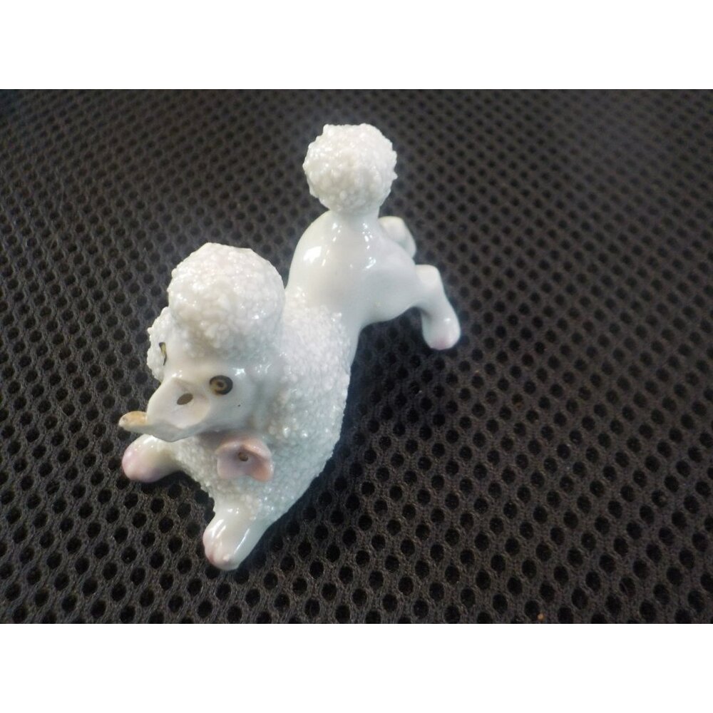 5 Vintage Miniature French Poodle Spaghetti Figurines Japan Sugar Coat Porcelain - Picture 6 of 9